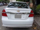 Bán xe Chevrolet Aveo LT 2017 màu trắng, xe mới mua còn như hãng