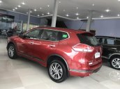 Bán Nissan X trail 2.0 SL Premium R Năm 2018 màu đỏ, giá 910 triệu. Xe giao ngay