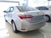 Bán Toyota Corolla Altis 1.8E CVT 2018 - màu bạc - Hỗ trợ trả góp 90%, bảo hành chính hãng 3 năm/Hotline: 0973.306.136