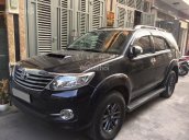 Cần bán xe Fortuner dầu 2016, ĐK 2017 màu đen, xe đi giữ rất kỹ