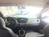 Cần bán xe Hyundai Grand i10 sản xuất năm 2016, màu trắng còn mới