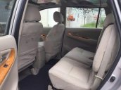 Bán xe Toyota Innova 2009, màu bạc 