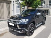 Bán xe Mitsubishi Pajero Sport 3.0 V6 đời 2018, màu đen, giá tốt