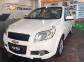 Bán ô tô Chevrolet Aveo năm sản xuất 2017, màu trắng, giá tốt 