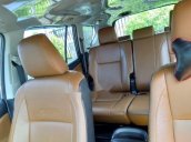 Cần bán gấp Toyota Innova sản xuất 2017, màu nâu