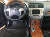 Cần bán xe Toyota Camry đời 2011