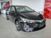 Bán Toyota Corolla Altis 1.8G CVT 2018 - màu nâu, bản full option - Xe giao ngay. Hotline: 0973.306.136