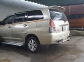 Cần bán xe Toyota Innova G ĐK cuối 2006, đầy đủ tiện ích, xe gia đình sử dụng, không kinh doanh, giá 375tr. Chính chủ