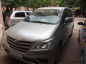 Bán Toyota Innova sản xuất năm 2015, màu bạc số sàn, 590 triệu