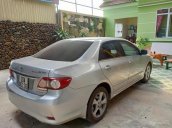 Bán xe Toyota Corolla altis đời 2011, màu bạc