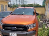 Cần bán gấp Ford Ranger Wildtrack 2017, màu vàng