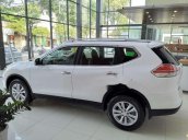 Cần bán Nissan X trail đời 2018, màu trắng, giá 848tr