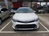 Camry 2.0E màu trắng - Model 2018 - Ưu đãi lớn, trả góp 90%, nhận xe ngay. Hotline: 0973.306.136