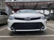 Camry 2.0E màu trắng - Model 2018 - Ưu đãi lớn, trả góp 90%, nhận xe ngay. Hotline: 0973.306.136