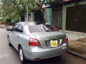 Bán Toyota Vios E đời 2013, màu bạc  