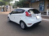 Bán xe Ford Fiesta đời 2014, màu trắng số tự động