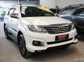 Bán ô tô Toyota Fortuner TRD Sportivo 4x2 AT năm 2015, màu trắng