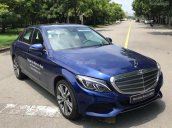 Bán xe Mercedes năm sản xuất 2017, màu xanh lam như mới