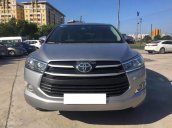 Cần bán lại xe Toyota Innova 2.0 E 2016