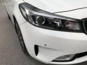 Cần bán gấp Kia Cerato 1.6AT đời 2017, màu trắng, giá chỉ 618 triệu