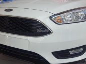 Ford Focus 2018 trả trước 120tr nhận xe, tặng gói phụ kiện DVD, camera, ghế da, film 3M, BHVC