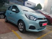 Bán ô tô Chevrolet Spark LS MT 1.2 năm 2018, đủ màu, form mới KM tháng này 60 triệu, call: 0938.602.100 để có giá tốt