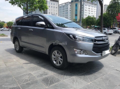 Cần bán lại xe Toyota Innova đời 2016 màu bạc, giá tốt