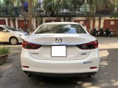 Cần bán xe Mazda 6 2.5 2016, màu trắng, giá rẻ