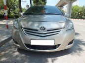 Cần bán gấp Toyota Vios 1.5 MT sản xuất năm 2011, màu bạc chính chủ