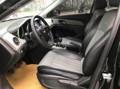 Bán Chevrolet Cruze năm sản xuất 2016, màu đen chính chủ, giá 418tr