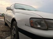 Cần bán gấp Toyota Corolla Altis sản xuất năm 1994, màu trắng chính chủ, 152tr