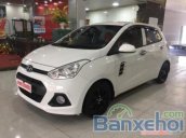 Bán ô tô Hyundai Grand i10 đời 2015, màu trắng 