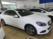 Cần bán xe Mercedes 250 sản xuất 2013, màu trắng