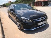 Bán Mercedes C300 AMG 2017, màu đen