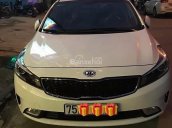 Bán Kia Cerato 2018, màu trắng, nhập khẩu nguyên chiếc số sàn, giá chỉ 545 triệu