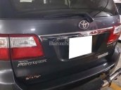 Cần bán xe Toyota Fortuner V đời 2011, màu xám xe gia đình, giá tốt