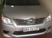 Cần bán Toyota Innova năm 2012, màu bạc, 535 triệu