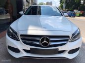 Bán Mercedes C200 2017, màu trắng