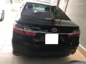 Bán Toyota Camry 2.0E đời 2015, màu đen, 860tr