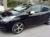 Cần bán gấp Peugeot 208 1.6 AT đời 2016, màu đen xe gia đình 