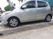 Bán xe Hyundai Grand i10 năm sản xuất 2013, màu bạc  