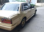 Bán xe Toyota Cressida đời 1981, màu vàng cát