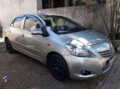 Cần bán gấp Toyota Vios sản xuất năm 2009, màu bạc