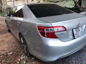 Bán Toyota Camry 2.5LE năm sản xuất 2011, màu bạc, nhập khẩu