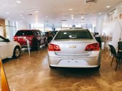 Bán xe Chevrolet Cruze 2018 mới. Khuyến mãi bộ phụ kiện chính hãng - Hỗ trợ mua xe trả góp