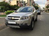 Cần bán xe Chevrolet Captiva LT số sàn 2010, màu bạc