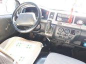 Cần bán gấp Toyota Hiace năm sản xuất 2009, màu bạc, 365tr