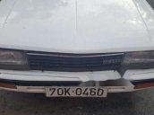 Cần bán gấp Nissan Altima đời 1985, màu trắng, giá 25tr