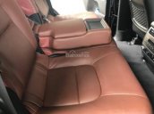 Cần bán Toyota Land Cruiser VX 2017, màu đen, nhập khẩu