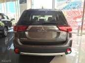 Cần bán xe Mitsubishi Outlander Sport 2.4 Premium sản xuất 2018, đủ màu giá ưu đãi và nhiều quà tặng hấp dẫn